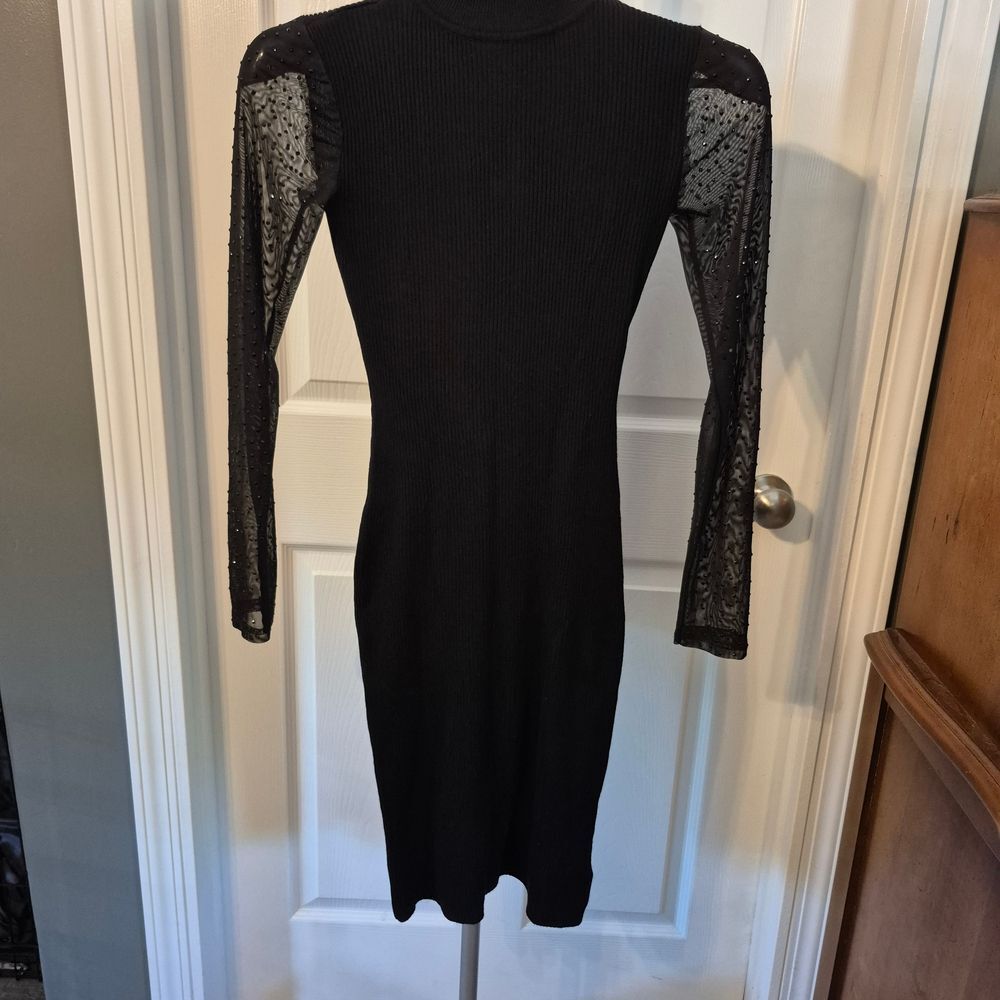 Almost Famous Elegant Black Lace Sleeve Dress Small